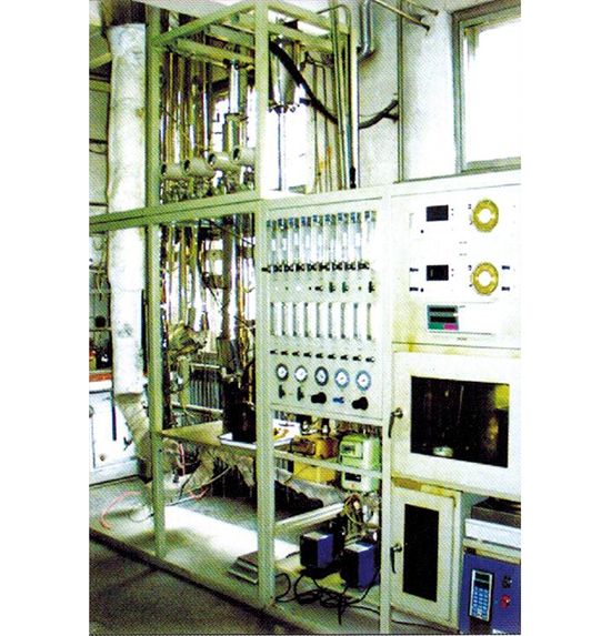 點(diǎn)擊查看詳細(xì)信息<br>標(biāo)題：MYK-2003型小型提升催化裂化反應(yīng)裝置 閱讀次數(shù)：2504